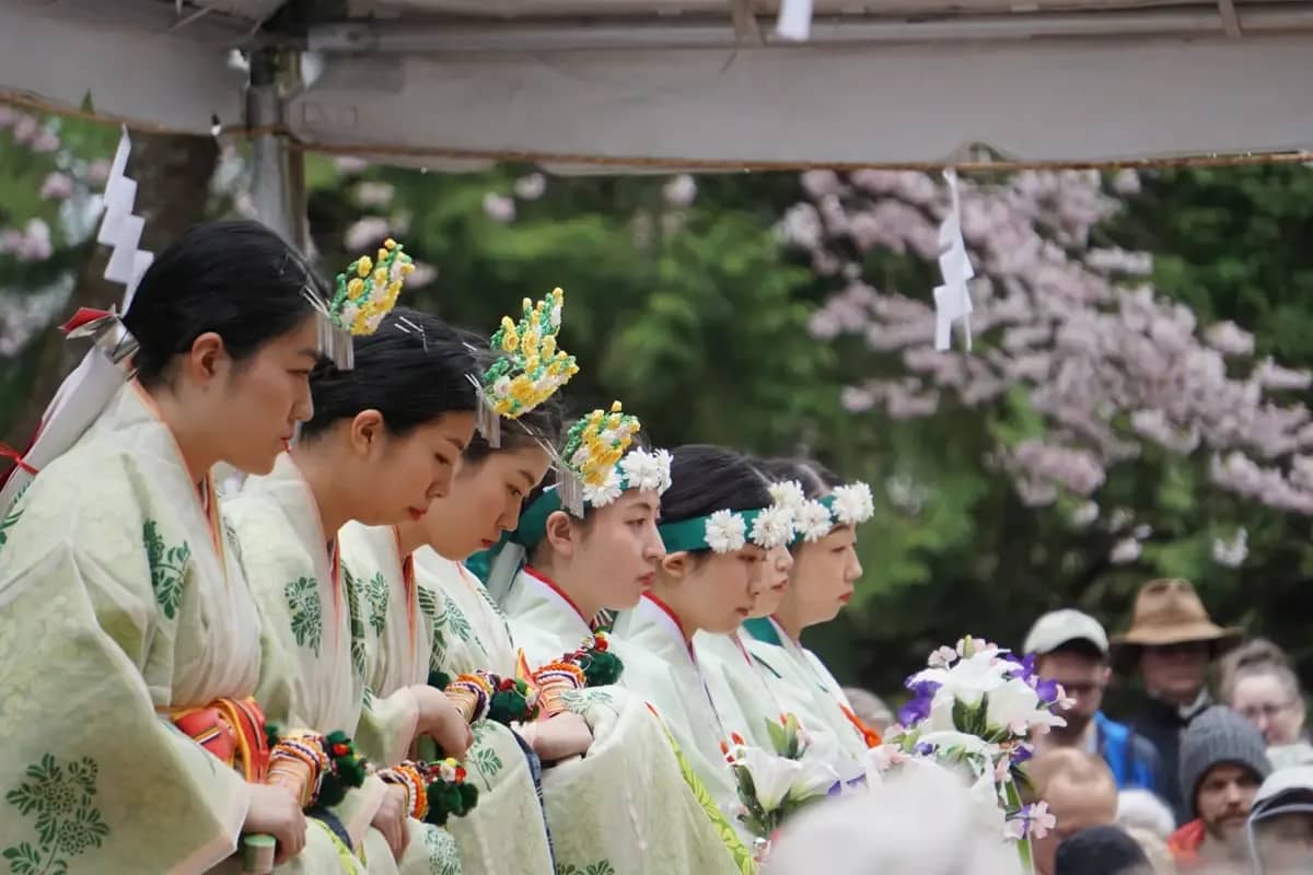 Tsurugaoka Hachimangu Blessing from Grand Opening - 2017-04-01 - DSC04216