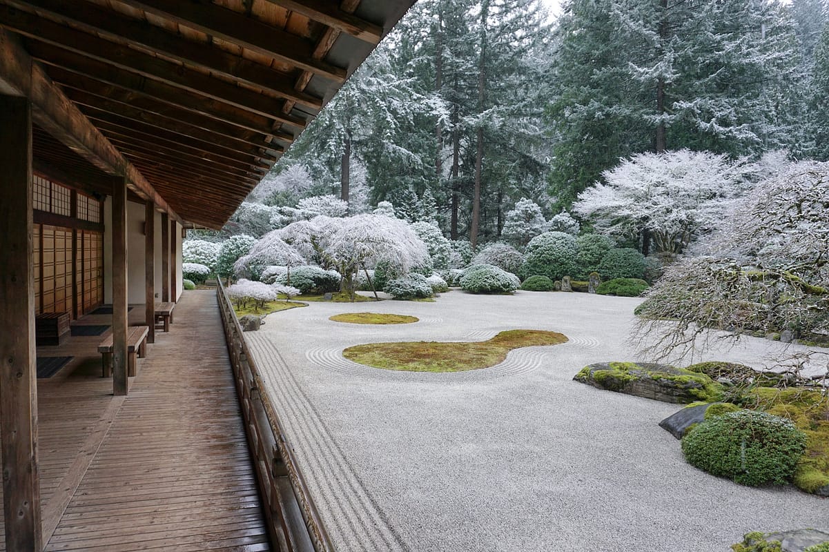 Snow in the Garden – Portland Japanese Garden