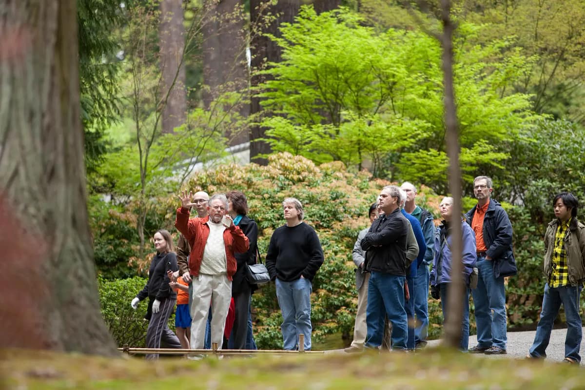 tea-and-tour - 2010-12-02 - 4921_80a2dcf56ad2051