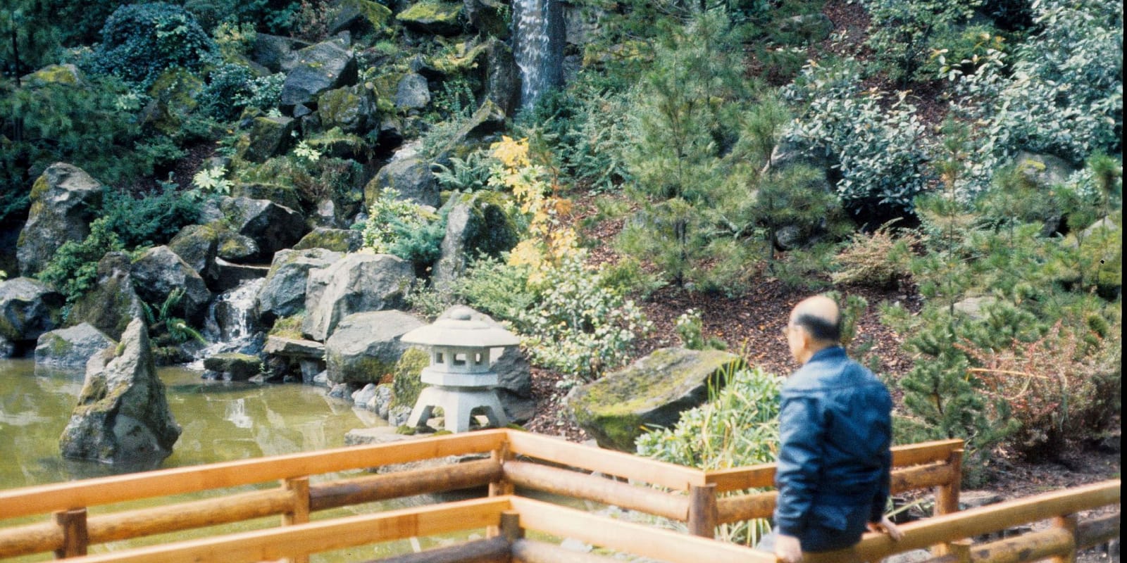 Dr. Tono|| According to Robbie, this was his last day to visit the garden.