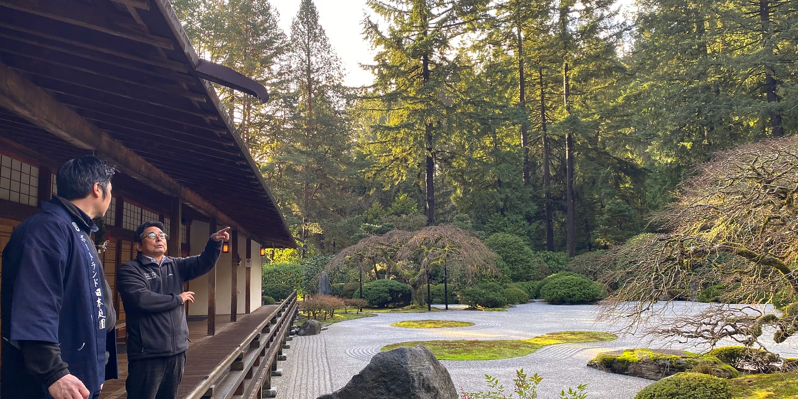 Sada and Hugo-Pavilion-Flat Garden-Winter-photo by Megumi Kato