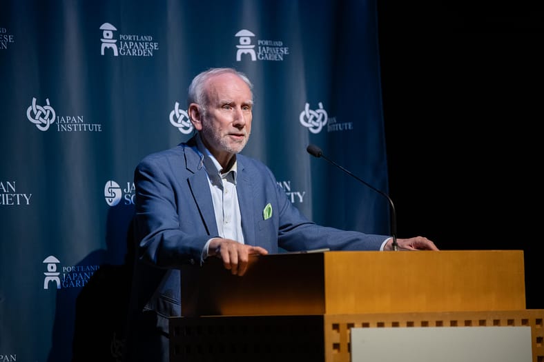 Robert Lear speaking at Japan Institute's New York Peace Symposium.