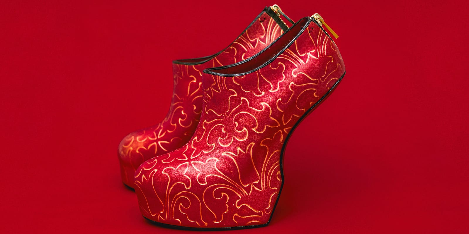 HeellessRed-bright