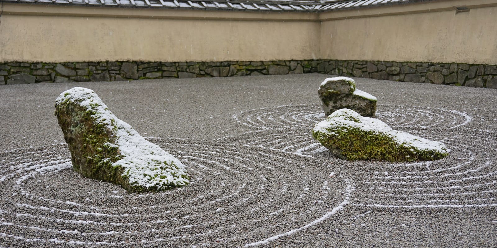 Garden with Snow in Winter. Photos by Tyler Quinn - 2019-02-25 - DSC02293